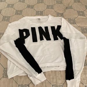 cropped long sleeve shirt size M